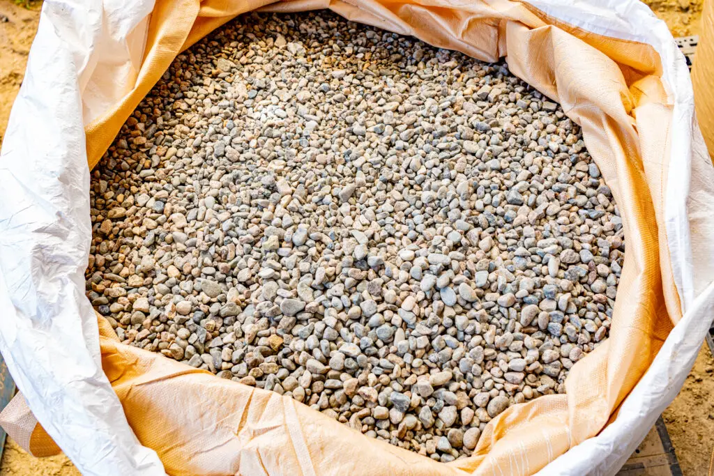 骨材・砂利・砂・砕石の製造及び販売 | 庄川土石工業株式会社